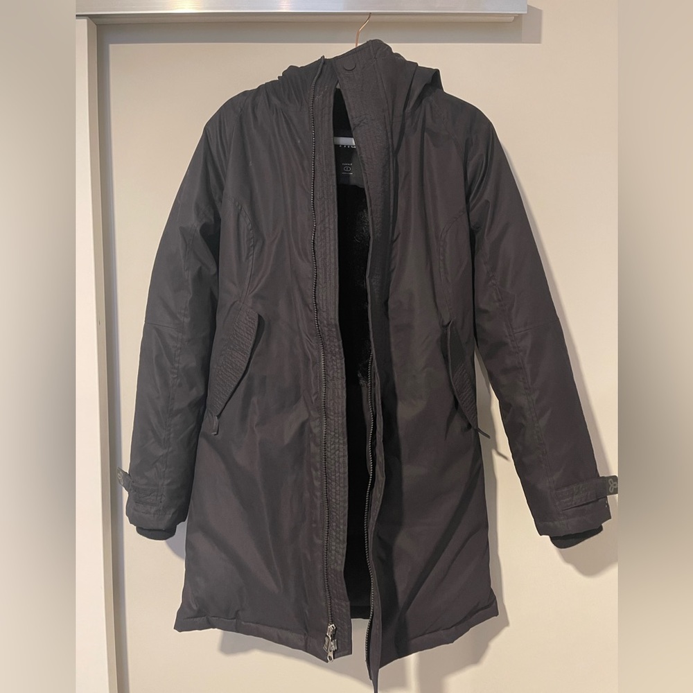 Aritzia Haven Parka, Size Small, Black